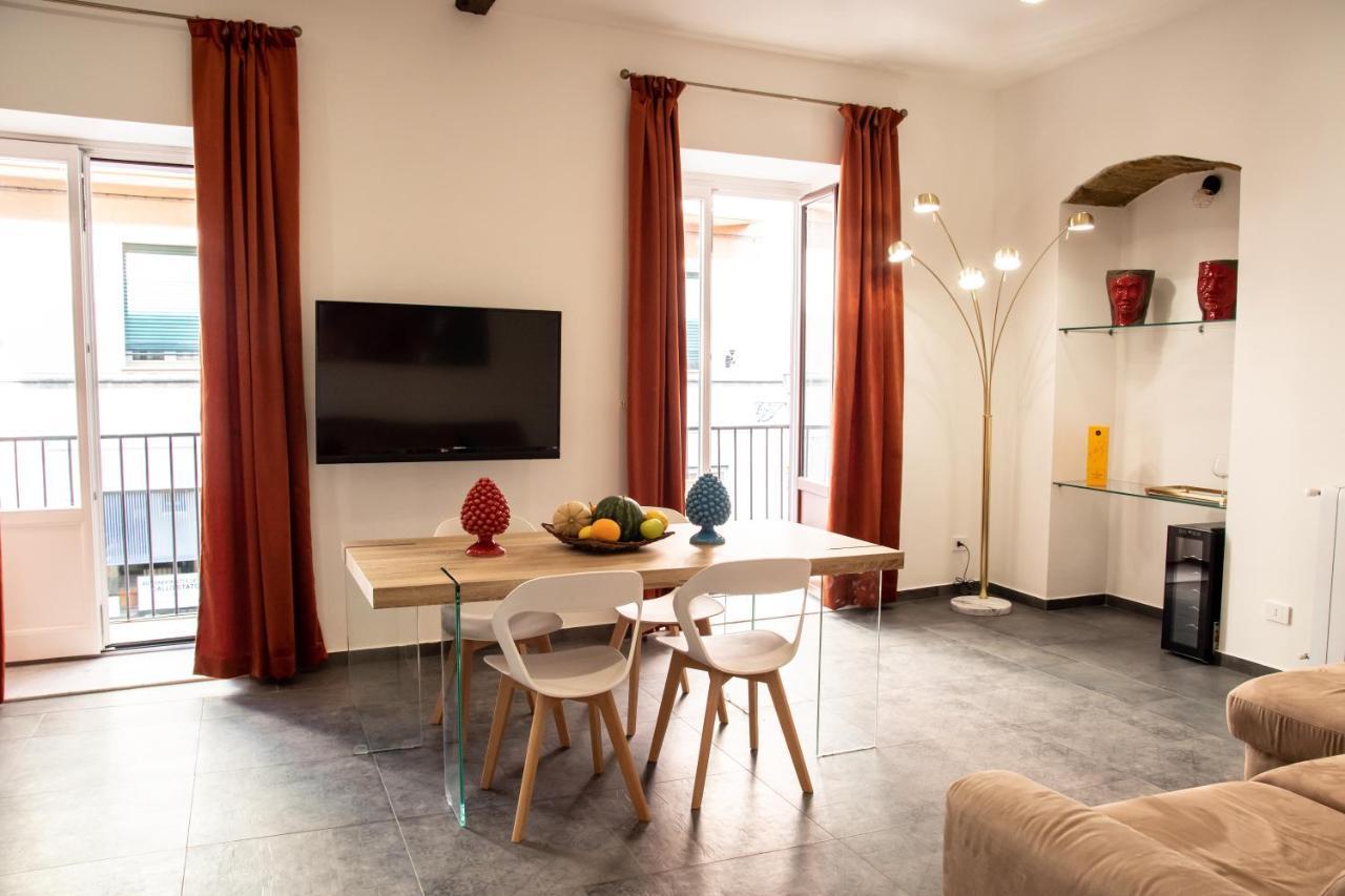 Casta Diva Luxury Apartments Palermo Esterno foto