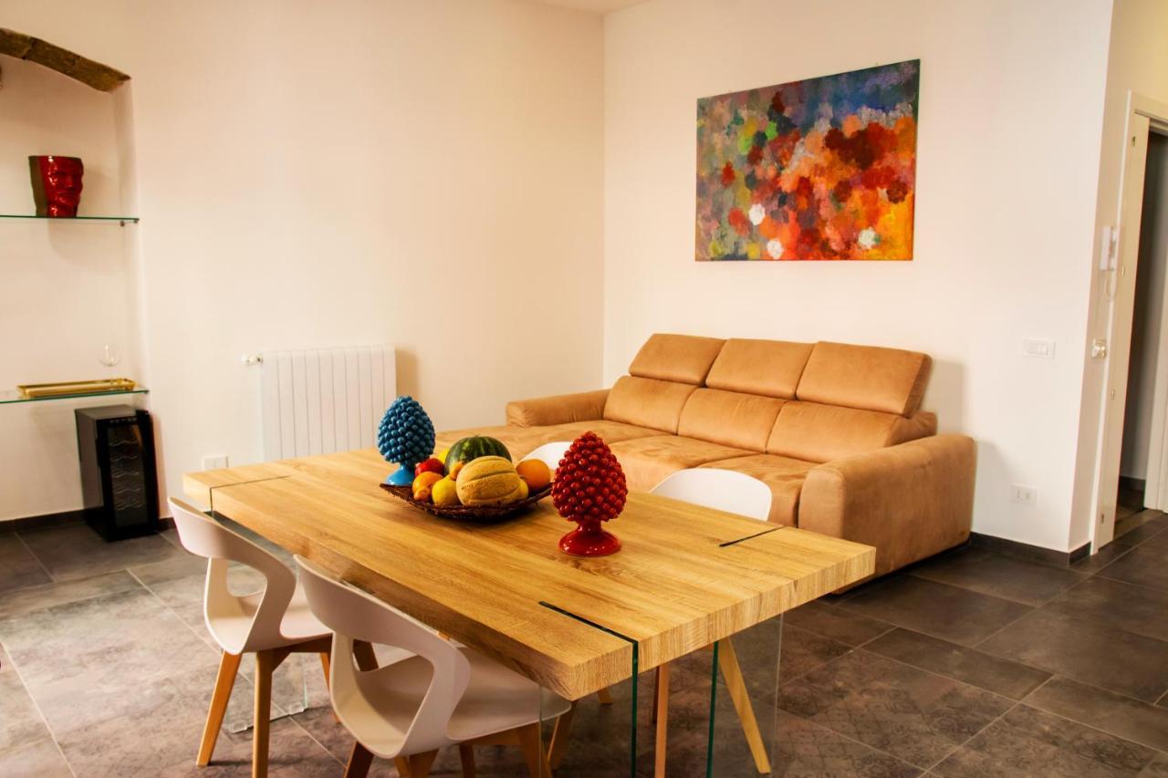 Casta Diva Luxury Apartments Palermo Esterno foto