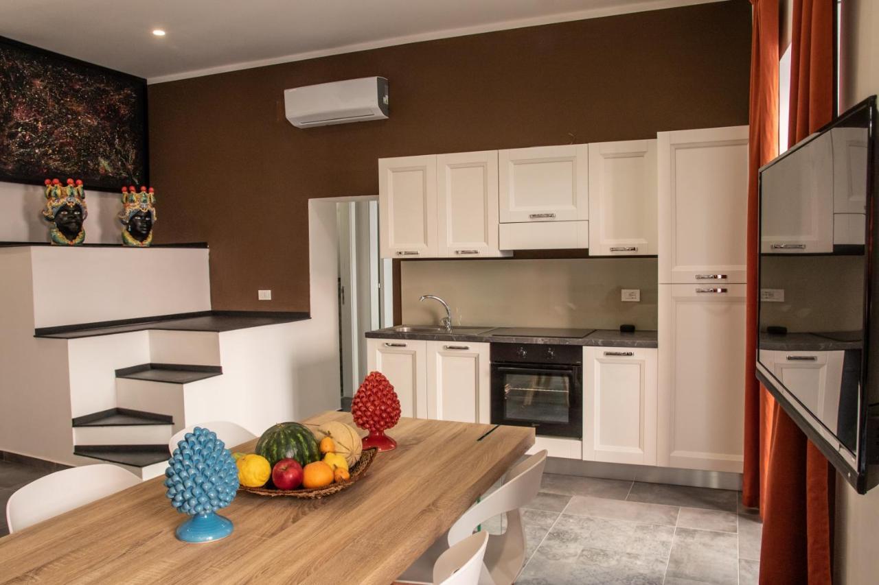 Casta Diva Luxury Apartments Palermo Esterno foto