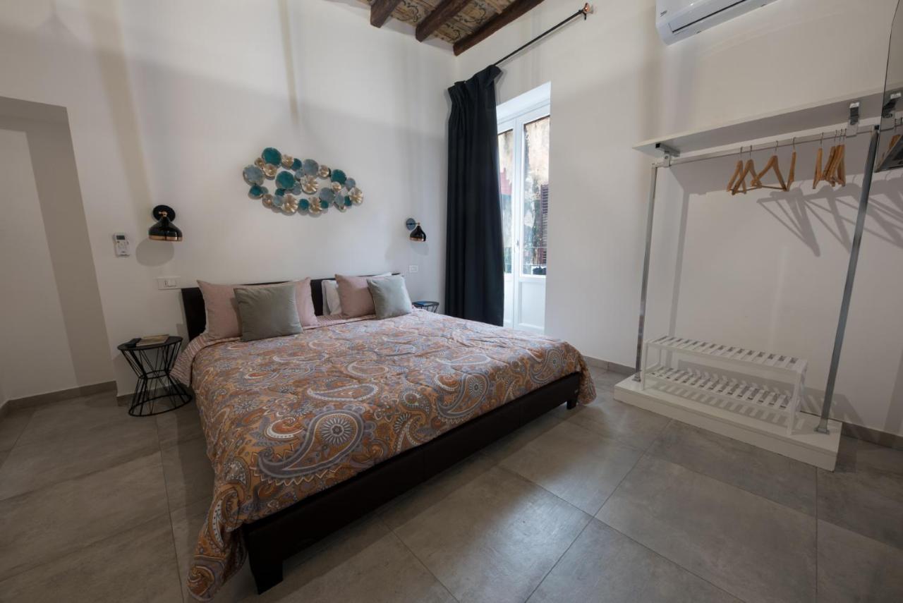 Casta Diva Luxury Apartments Palermo Esterno foto