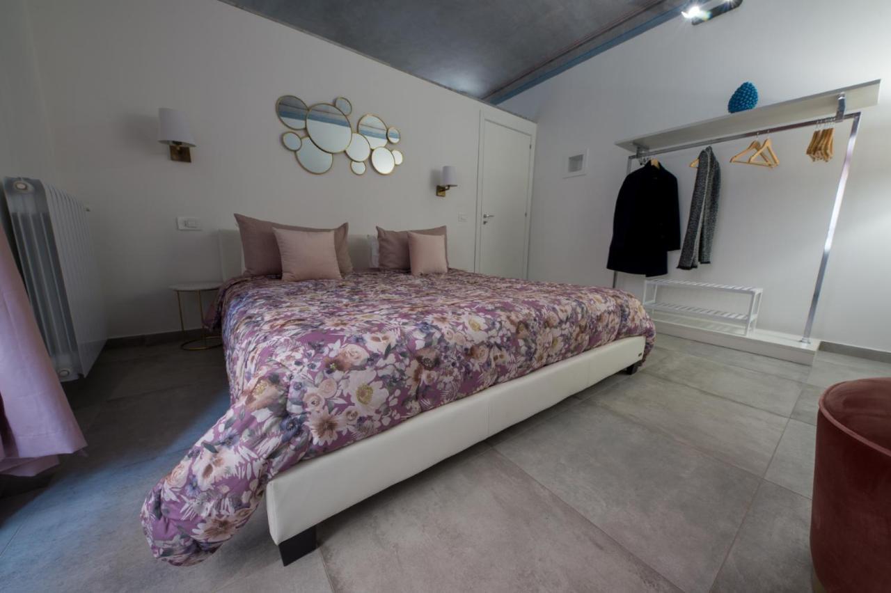 Casta Diva Luxury Apartments Palermo Esterno foto
