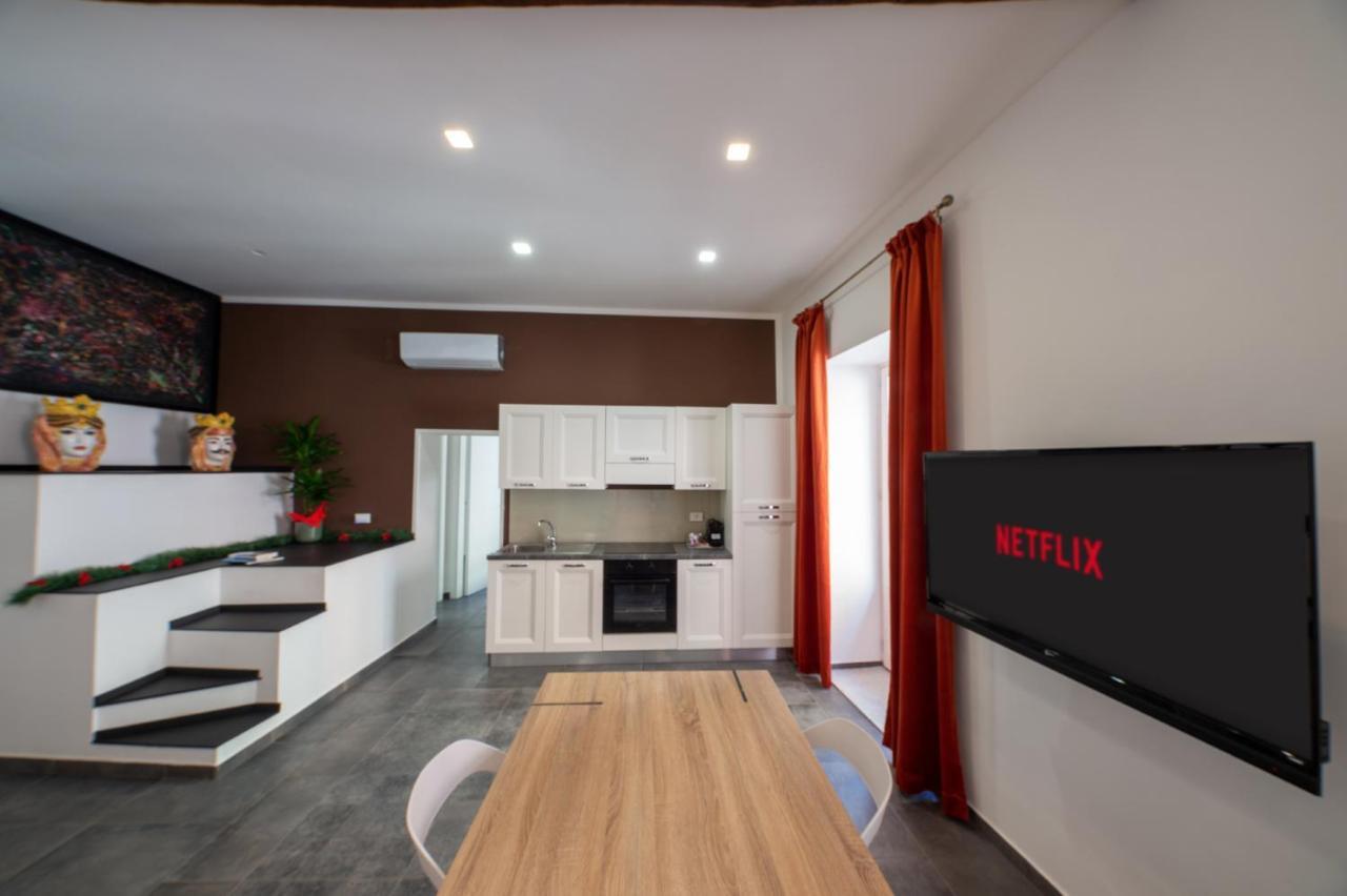 Casta Diva Luxury Apartments Palermo Esterno foto
