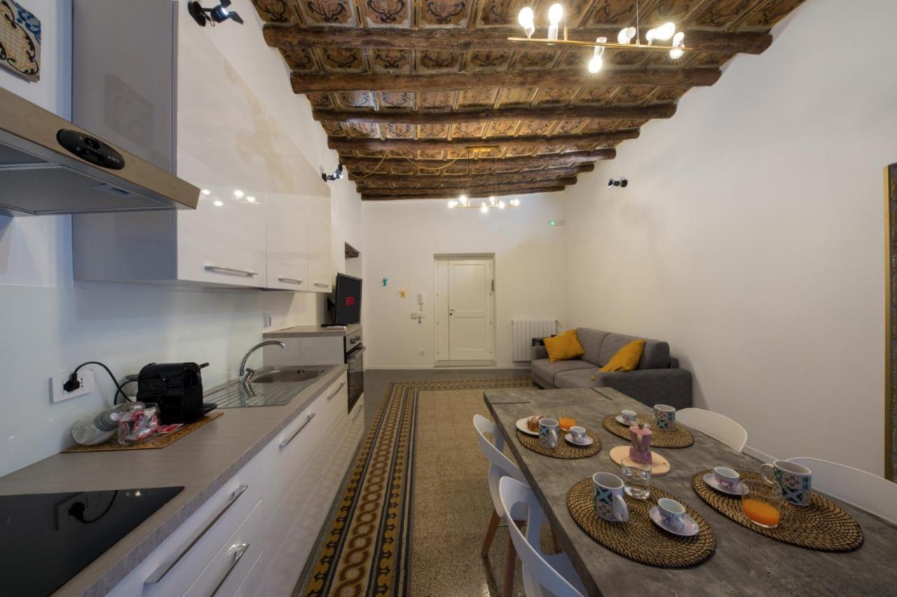 Casta Diva Luxury Apartments Palermo Esterno foto