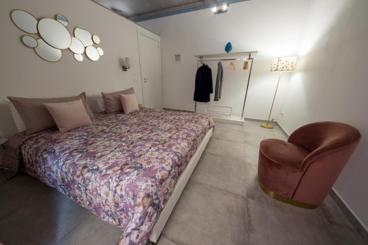 Casta Diva Luxury Apartments Palermo Esterno foto